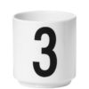 Taza de café Arne Jacobsen Número 3 Letras de diseño blanco Arne Jacobsen
