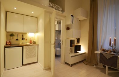 transformação mini-apartamento em Milão, arquiteto Martina Margaria