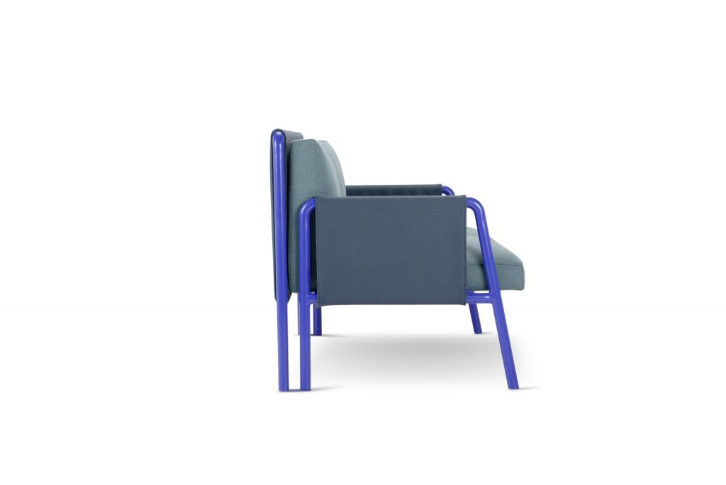 Дизајн на троседот со два седишта Дебонадемео за адреналина